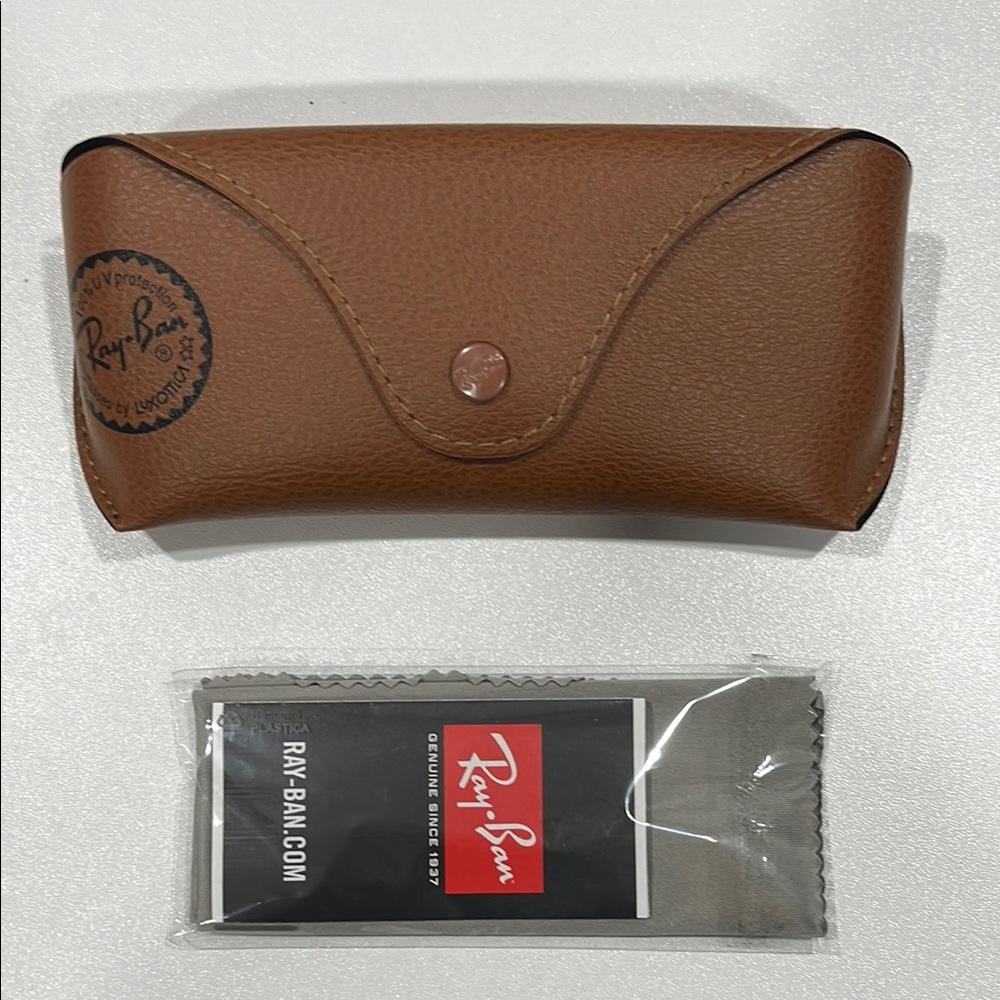 Ray-Ban Brown Leather Sunglasses Case